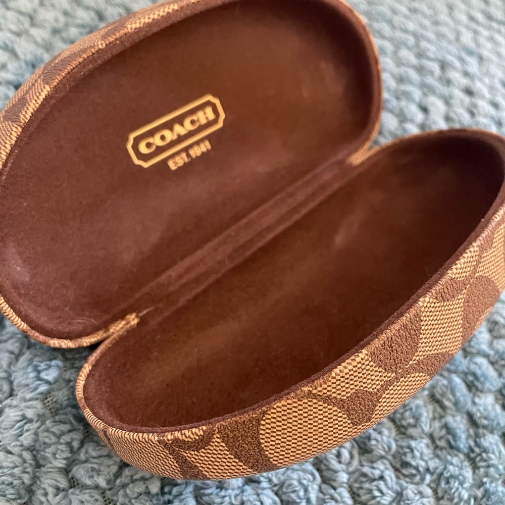 COACH authentic sunglasses 🕶 case.